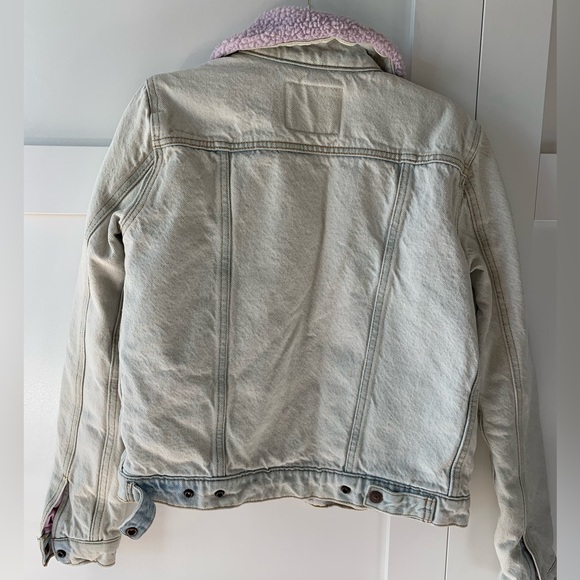 Levi’s Sherpa Collar Denim Jacket - Picture 3 of 6